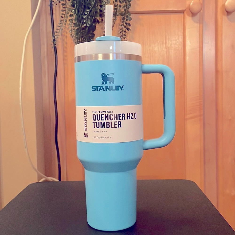 Limited Edition STANLEY Pool 40OZ The Flowstate QUENCHER H2.0 Tumbler